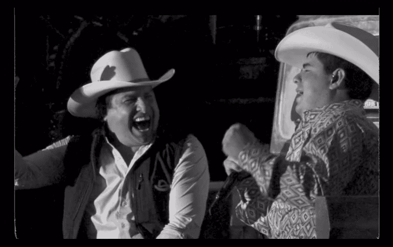 Si planeas ir a ver a uno de los mejores dúos del regional mexicano actualmente a CDMX, toma nota de los siguientes detalles. ESPECIAL/ INSTAGRAM/ @alfredoolivasofficial.