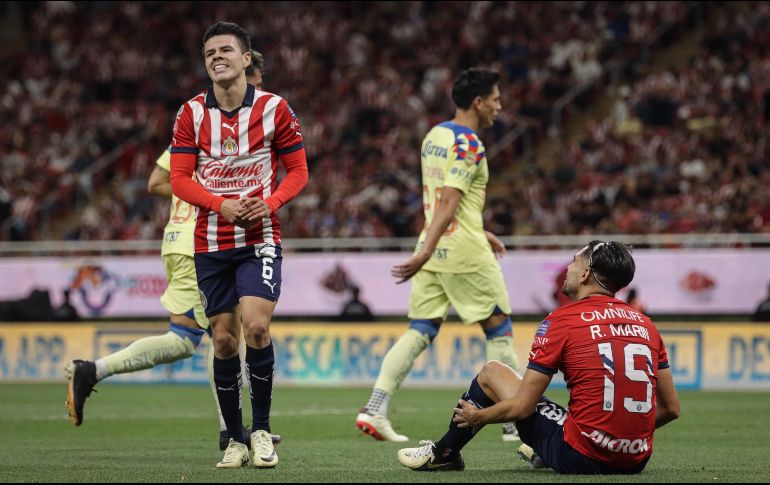 Las Chivas fallaron sus oportunidades y permitieron que las Águilas salieran vivas del Jalisco. EL INFORMADOR/ H. Figueroa.