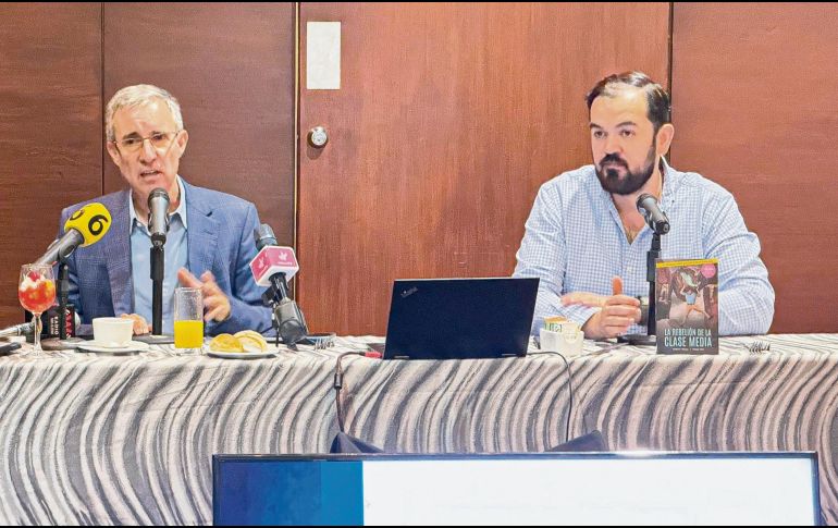 Para los autores Guillermo Velasco y Rodrigo Solá, la clase media será parte fundamental en la elección del próximo 2 de junio. CORTESÍA