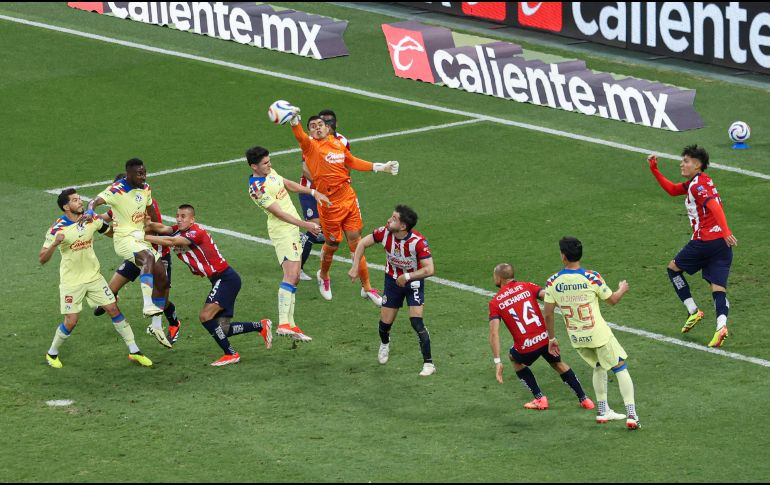 América y Chivas no se hicieron daño en la ida. IMAGO7