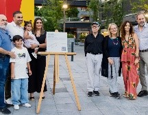 Durante el corte de listón escultura en La Perla. GENTE BIEN/Christian Pérez.