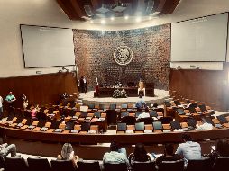 La mayoría de los diputados no acudieron a la sesión de ayer, en la que citarían a los directivos del SIAPA para que expliquen cuándo se resolverá el desabasto en colonias.
