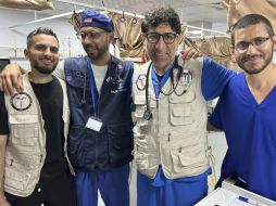 Varios médicos dijeron que no se marcharían hasta que se permitiera la entrada a Gaza de nuevos equipos de voluntarios para sustituirlos. CORTESÍA