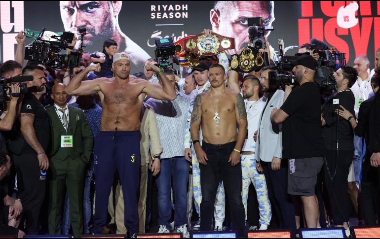 La fuerza bruta de Fury chocará con la técnica y velocidad de Usyk. EFE/A. Haider