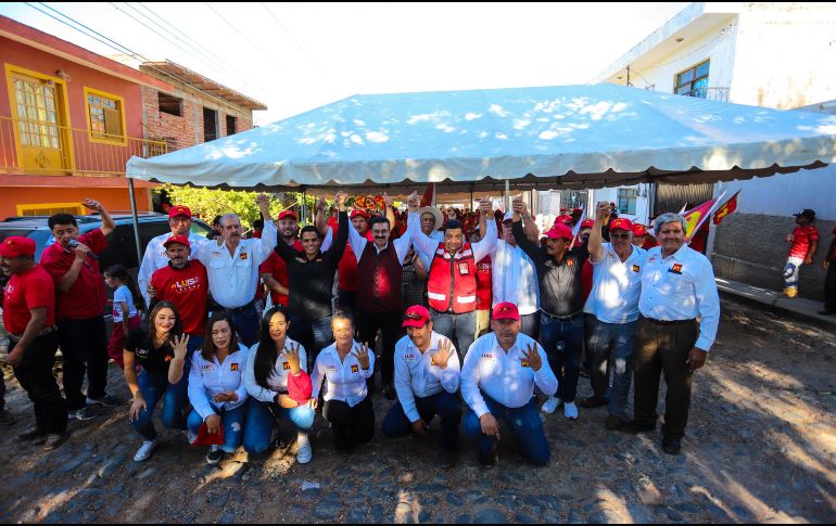 Una vez que llegue a la Cámara de Senadores, un objetivo primordial Carlos Lomelí será su trabajo para impulsar el crecimiento, el desarrollo, el progreso de Cocula y Tecolotlán. ESPECIAL