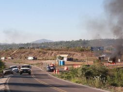 Se ha denunciado que hombres armados entraron a las casas a esconderse, afectaron cables de luz y redes. EFE/Archivo