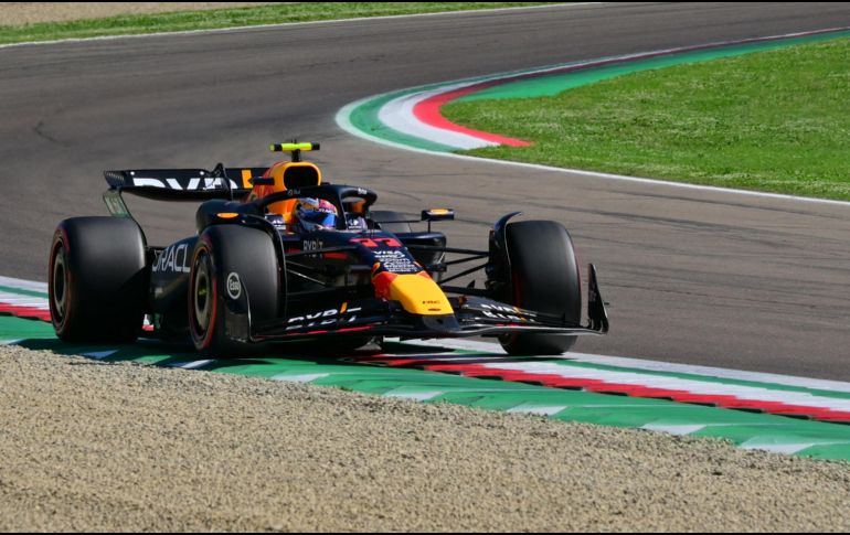 Tras la octava posición obtenida en el GP de Emilia-Romagna, el tapatío Checo Pérez llegó a 107 puntos. AFP / A. Isakovic