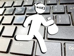 Los estafadores ofrecen mediante redes sociales préstamos en efectivo, 