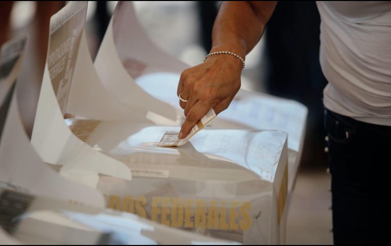 Cada casilla especial contará con mil boletas disponibles, por lo que se insta a los votantes a asegurarse de tener su credencial vigente y los datos del domicilio actualizados. EL INFORMADOR/ ARCHIVO.