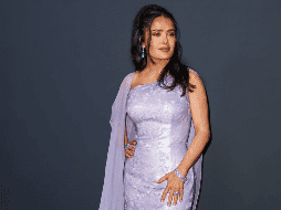 El diseño es de la firma Gucci y complementó su look con joyería de Boucheron. ESPECIAL / X / @Festival_Cannes