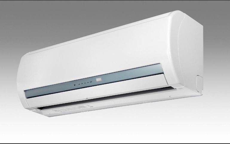 La mayoría de las personas contraen esta enfermedad al inhalar la bacteria, la cual se encuentra presente en el agua o el suelo. Pixabay.