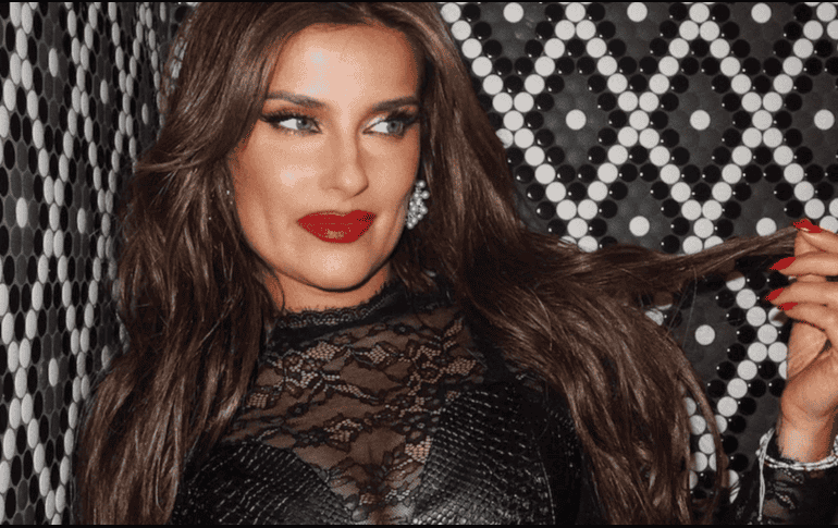 La cantante canadiense se presentó en el Tecate Emblema y enamoró a sus fans con sus grandes éxitos. INSTAGRAM/ nellyfurtado