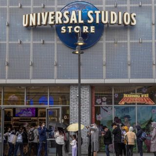 Parque Universal Orlando abre una "tienda tributo" a películas de los ochenta