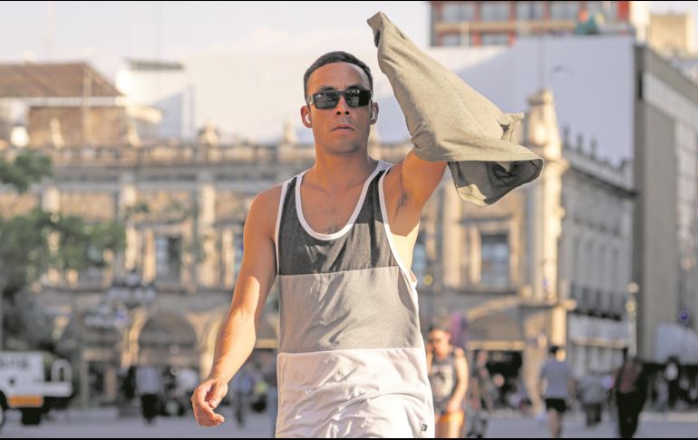 Ciudadanos perciben mayor temperatura que otros años; y todavía faltan más olas de calor. EL INFORMADOR/ H. Figueroa