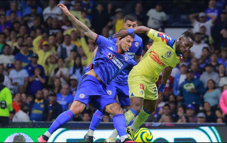 Hoy arranca la disputa por el título de la Liga MX entre la Máquina de Cruz Azul y las Águilas del América. /Imago7
