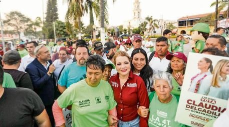 Claudia Delgadillo se comprometió al saneamiento del lago de Chapala y la laguna de Atotonilco. ESPECIAL