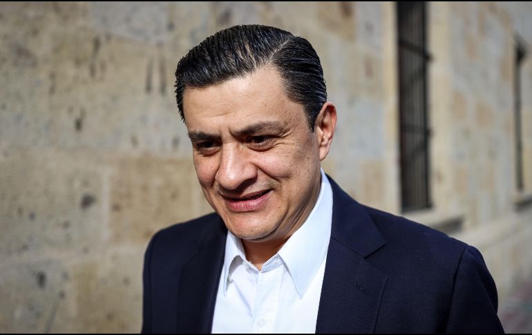 El abanderado de Morena, PT, PVEM, Hagamos y Futuro explicó que 