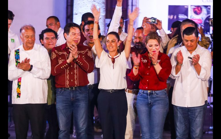 Claudia Sheinbaum fue acompañada por los principales liderazgos morenistas en Jalisco. EL INFORMADOR/ A. Navarro.