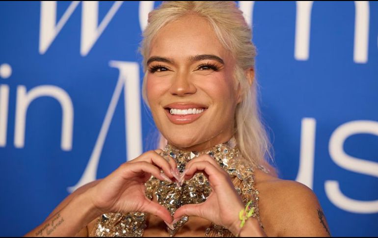 Karol G fue la primera mujer en debutar en el número uno de la lista Billboard 200 con un álbum en español. EFE / ARCHIVO