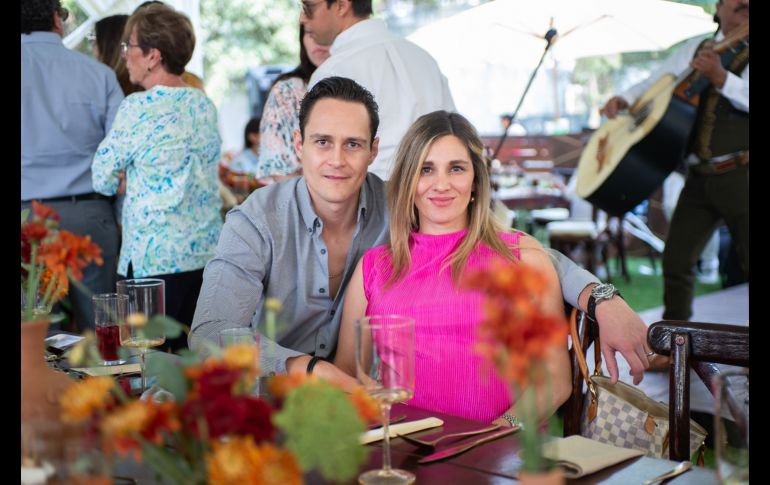 Farid López y Valeria Sáenz. GENTE BIEN JALISCO/ Servando Gómez