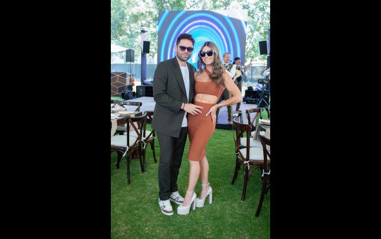 Chuy Bracamontes y Lorenia Martínez. GENTE BIEN JALISCO