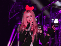 Usuarios aseguran que Avril Lavigne luce 