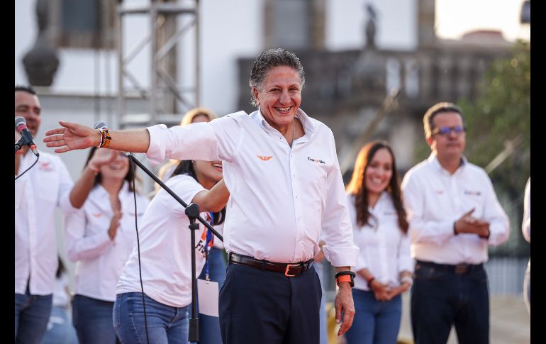 Frangie agradeció también a los integrantes de su campaña por no caer en provocaciones de los partidos rivales y que deben seguir trabajando en equipo para ganar la elección del domingo. EL INFORMADOR / H. Figueroa