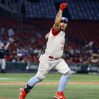 Charros se queda con la doble cartelera ante Pericos