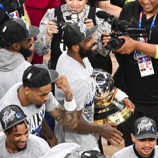 Los Mavericks llegan a las Finales de la NBA y disputarán el anillo con los Celtics