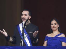 Nayib Bukele, de 42 años, fue reelegido con el 85% de los votos, en un país donde es altamente popular por su combate frontal a las poderosas pandillas. EFE / B. Velasco