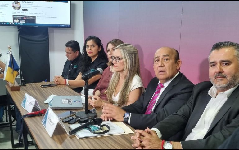 Entre las incidencias, autoridades federales y estatales tuvieron que recuperar el material electoral de una finca particular. ESPECIAL