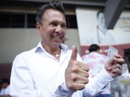 Pablo Lemus, candidato a la gubernatura de Jalisco por Movimiento Ciudadano, emitió su voto. ESPECIAL