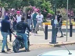 El incidente se suscitó afuera de una preparatoria en El Salto. ESPECIAL