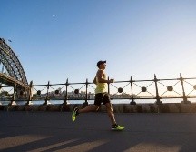 Tenemos que correr cuando el día está más fresco, que es temprano en la mañana o tarde en la noche. UNSPLASH / R. CHANDER