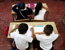 Los beneficiarios de los programas de becas para Educación Básica, Media Superior y Superior podrán tramitar este apoyo durante todo el mes de junio. EL INFORMADOR / ARCHIVO
