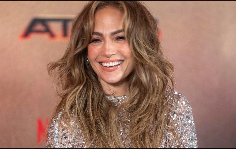 “La reina del Bronx”, Jennifer López, canceló su gira para pasar tiempo con su familia y amigos. EFE/ ARCHIVO