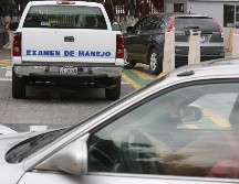 Si ya tienes licencia de conducir, pero esta vencida y además extraviada, deberás tramitar una certificación que tiene un precio de 56 pesos. EL INFORMADOR/ ARCHIVO.