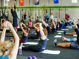 Conoce el sencillo ejercicio que te ayudará a controlar la presión arterial. Unsplash.