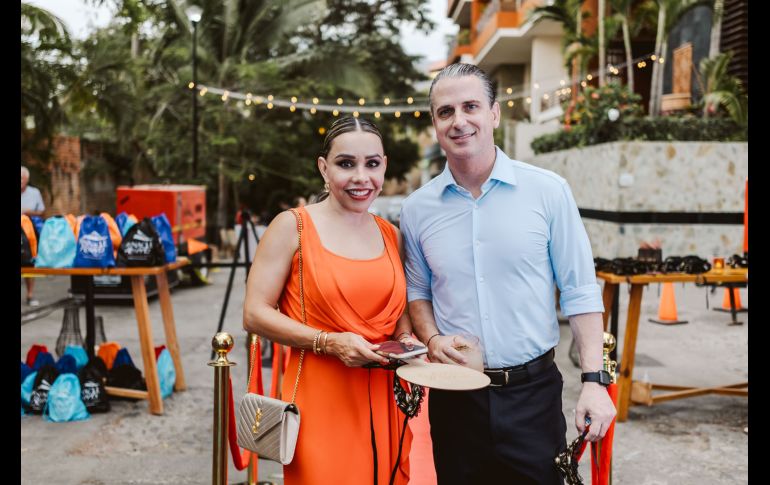 Carmen Malacara y Cris Rager. THOMPSON PUERTO VALLARTA HOTEL & RESIDENCES/ Cortesía
