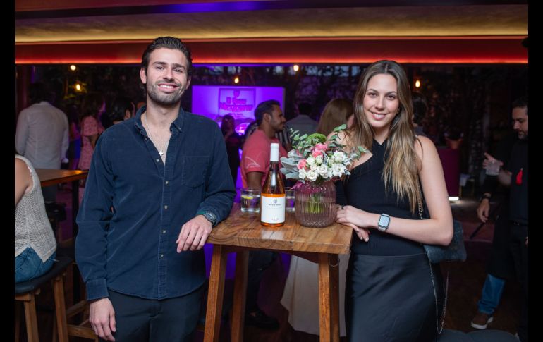 Juan Diego González y Renata Pous. GENTE BIEN JALISCO/ Servando Gómez