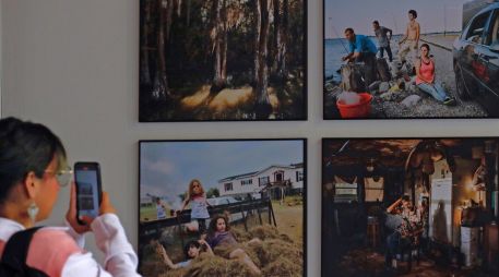 Se seleccionaron de entre 61 mil 62 fotos, de 3 mil 851 participantes, de 127 países. EFE / S. GUTIÉRREZ