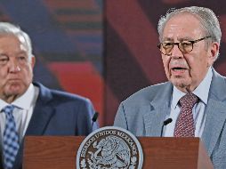 El titular de Salud, Jorge Alcocer, habló durante “La Mañanera” de ayer. EFE