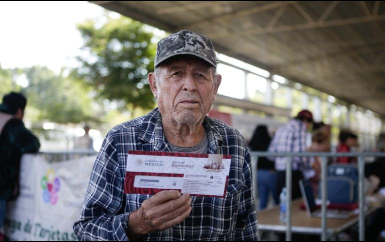 La Pensión Bienestar comprende un apoyo económico de 6 mil pesos bimestrales a todos los mexicanos mayores a 65 años. EL INFORMADOR/ ARCHIVO