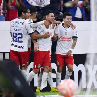 Mediocampista de Chivas ya tendría nuevo equipo