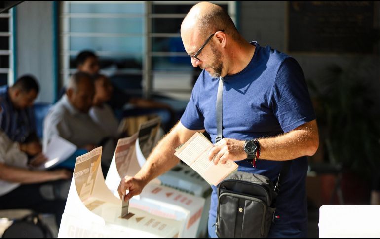 Solo en 51 casos la ciudadanía mantuvo su preferencia por el partido que les gobierna actualmente. EL INFORMADOR / ARCHIVO