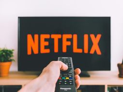 Esta medida forma parte de la estrategia de Netflix para mantener su catálogo en constante cambio y ofrecer una experiencia fresca y emocionante a sus usuarios ávidos de nuevos contenidos. Unsplash