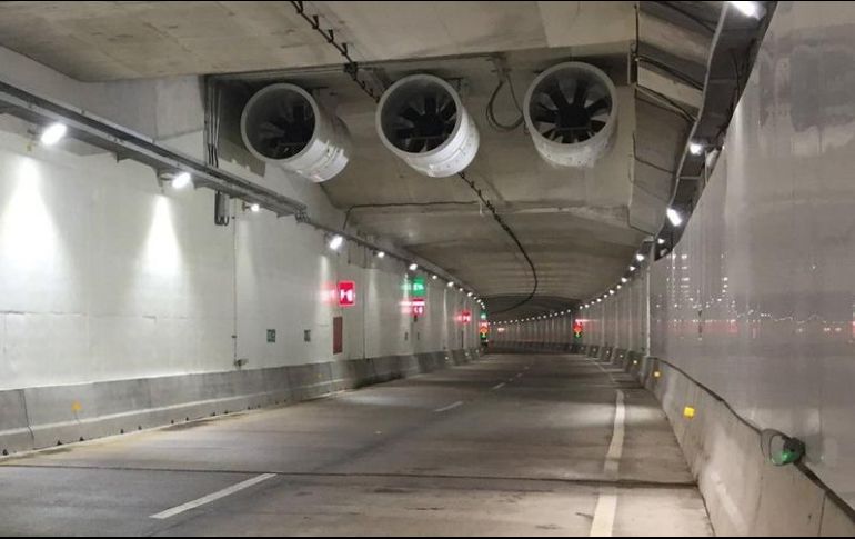 Los peajes por cada sentido van de 23 pesos para motocicletas a 244 pesos para camiones de 6 a 9 ejes. X/TunelCoatza