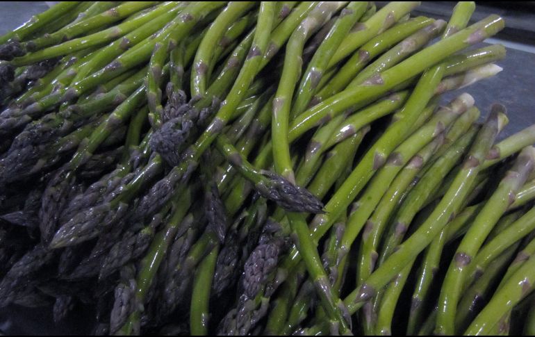 Los espárragos son un excelente alimento para cuidar el hígado. AP / ARCHIVO