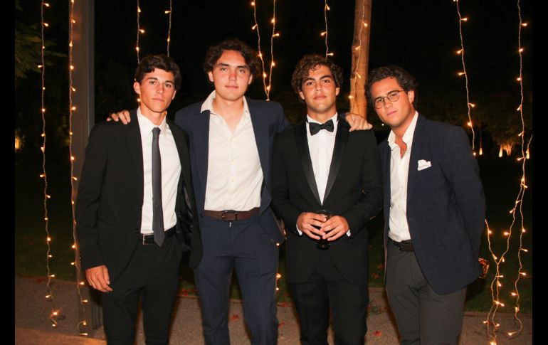 Juan José Morales, Santiago Hernández y Alejandro del Olmo. GENTE BIEN JALISCO/ Esmerala Ecamilla