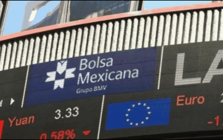 En la jornada, el peso se depreció un 1.46 % frente al dólar, al cotizar a 18.75 unidades por billete verde, luego de cotizar 18.48 al cierre de la jornada previa, según datos del Banco de México. EFE / ARCHIVO